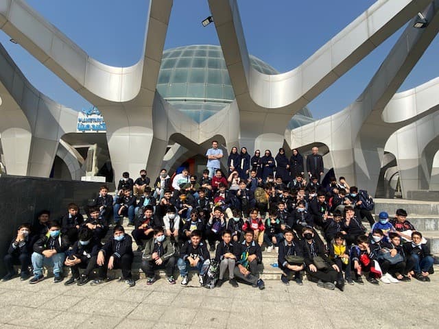 اردو دانش آموزی پلانتاریوم( گنبد مینا)