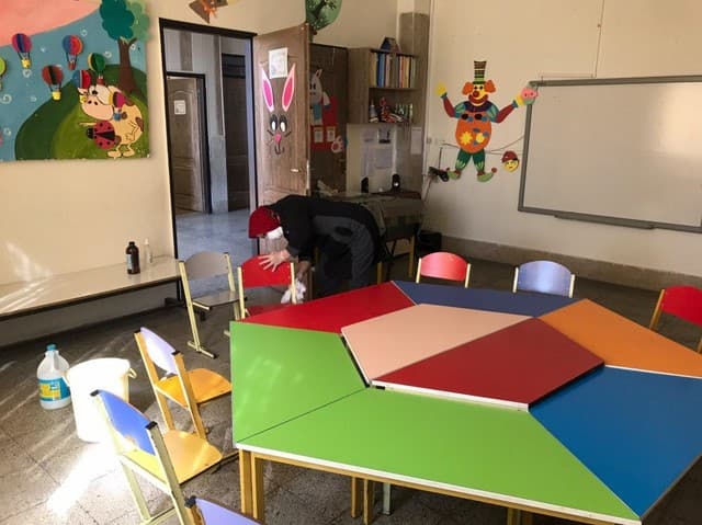 ضدعفونی مجتمع آموزشی سیمای فرهنگ جهت مبارزه با ویروس کرونا